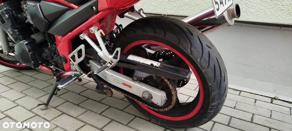 Suzuki Bandit - 20