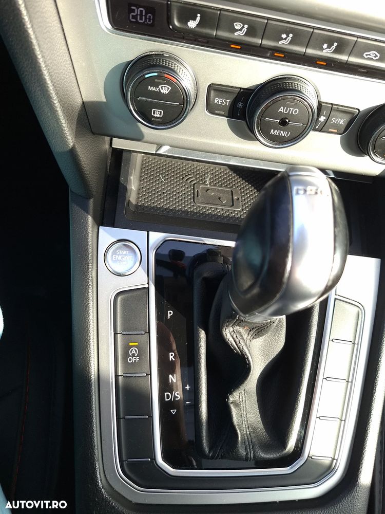 Volkswagen Passat 2.0 TDI DSG (BlueMotion Technology) Comfortline - 32