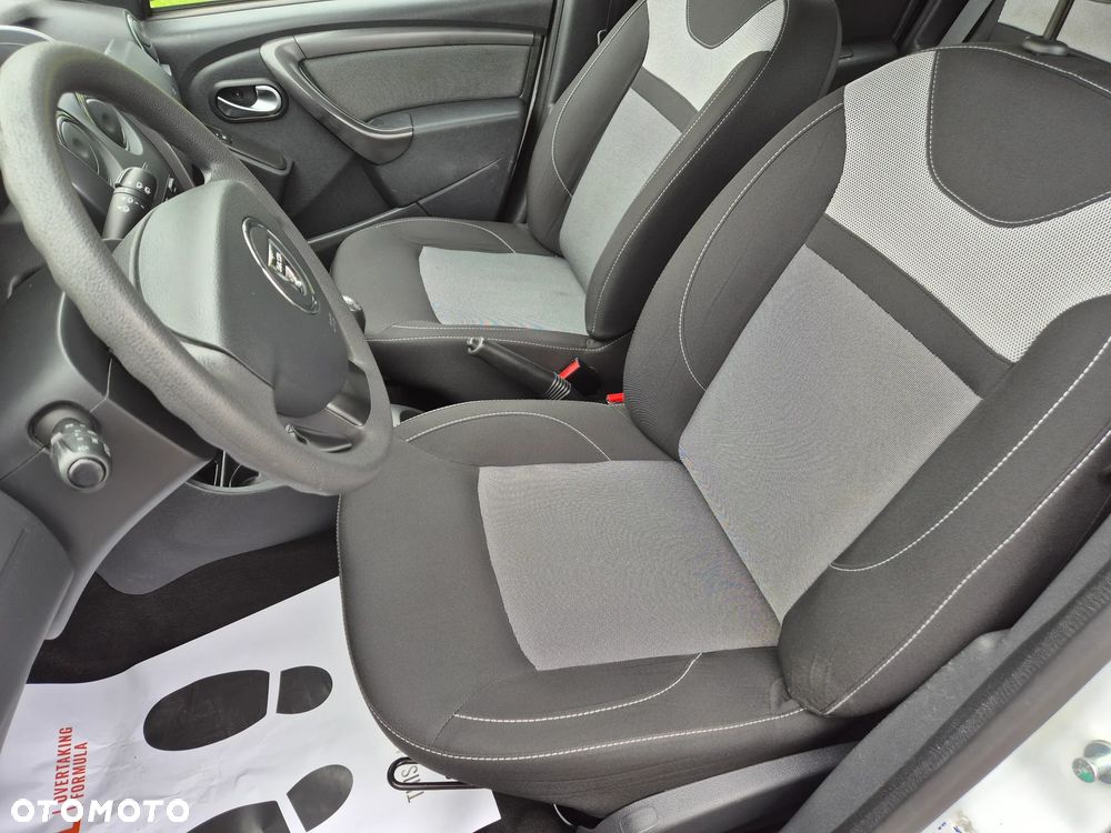 Dacia Duster SCe 115 4x2 Laureate - 31