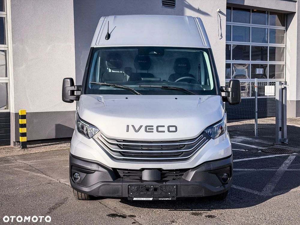 Iveco 35S18HA8V L3H2 od ręki ! - 4