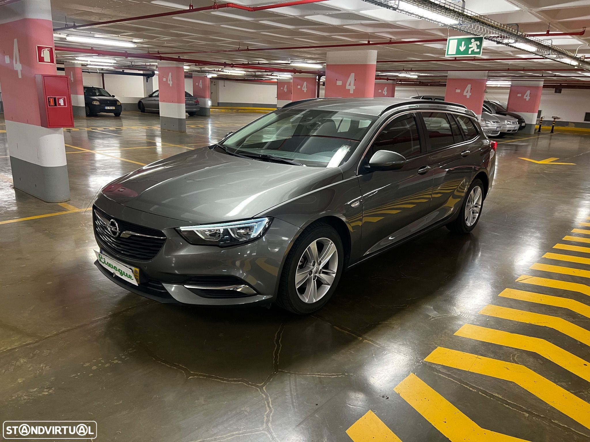 Opel Insignia Sports Tourer 1.6 CDTi Innovation - 1