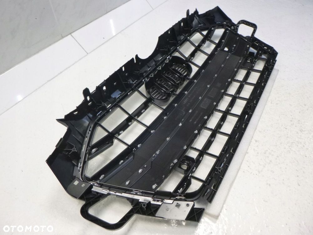 AUDI A4 B9 LIFT GRILL ATRAPA CHŁODNICY ZNACZEK CHROM / CZARNY PDC ORYGINAŁ - 11