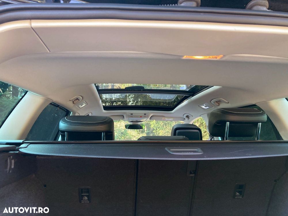 Volkswagen Passat 2.0 TDI SCR DSG Elegance - 17