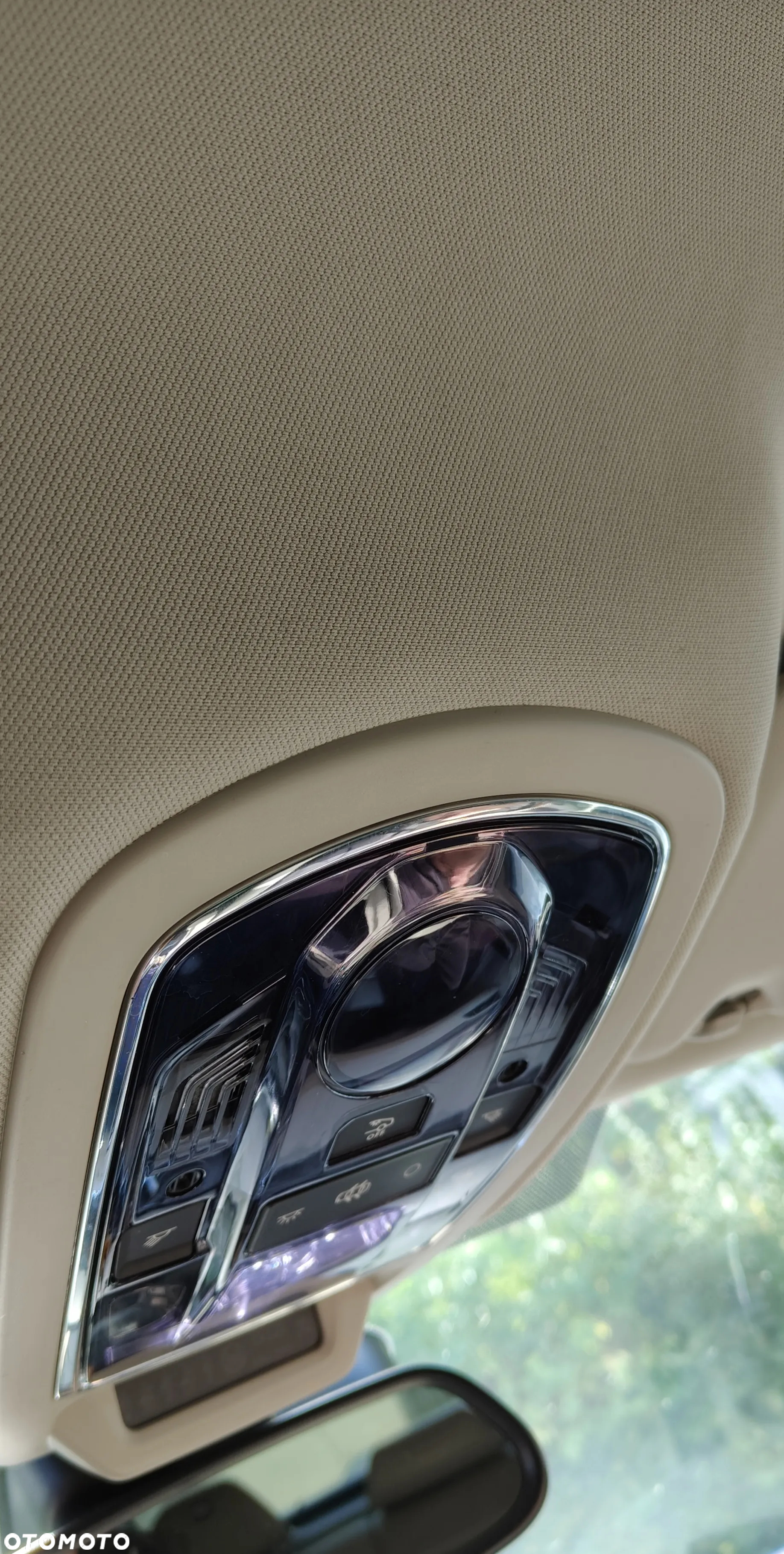 Peugeot 508 Hybrid4 - 12