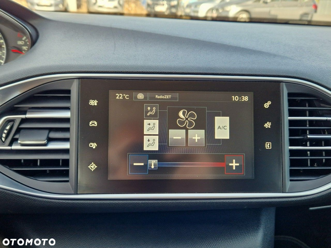 Peugeot 308 SW BlueHDi 100 Stop & Start Business-Line - 26