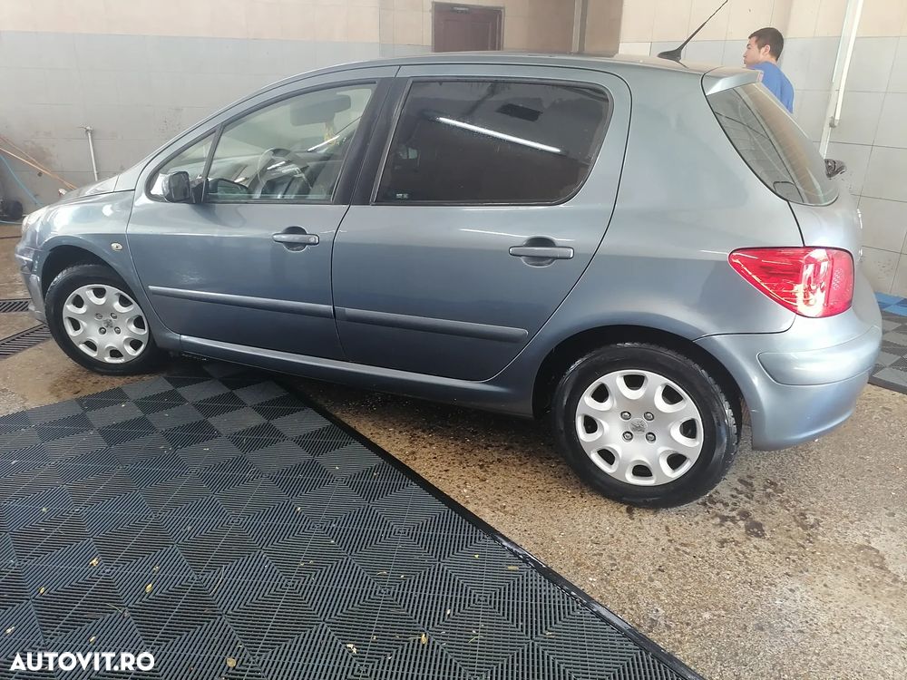 Peugeot 307 1.6 XT - 6