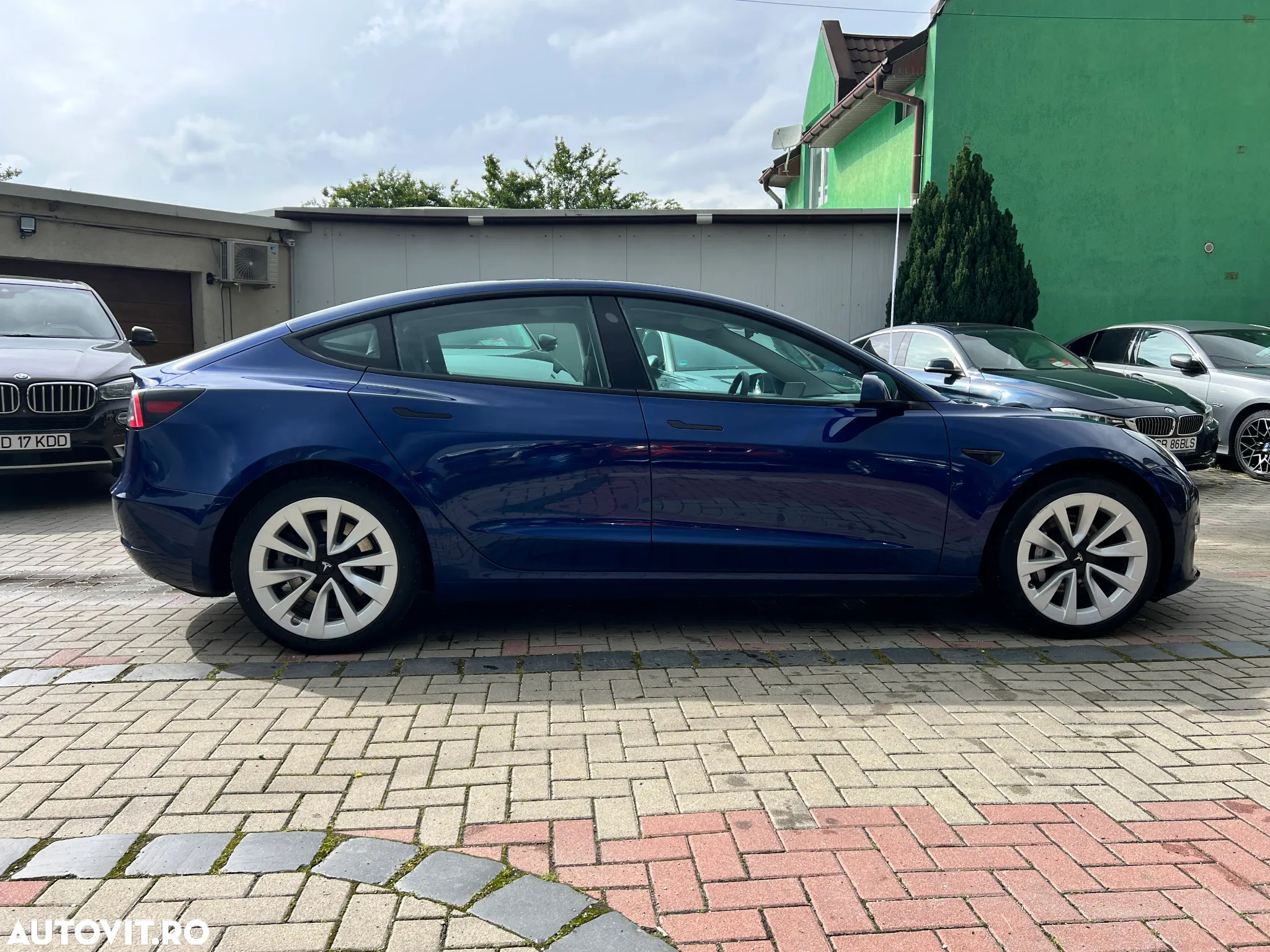 Tesla Model 3 Langstreckenbatterie Allradantrieb Dual Motor - 16