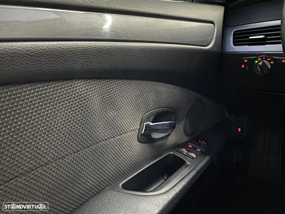 BMW 520 d Touring - 20