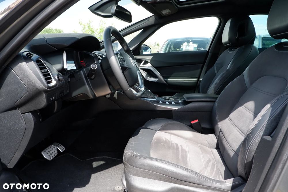Citroën DS5 HDi 165 SportChic - 26