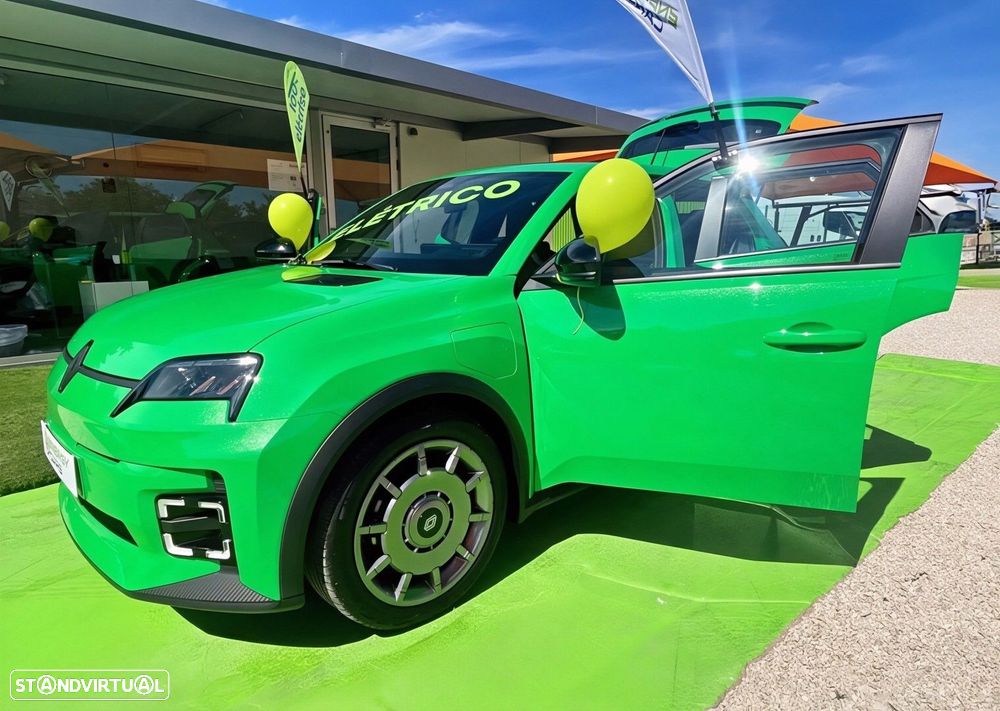Renault 5 E-Tech 40 kWh Evolution Autonomia Urbana - 9