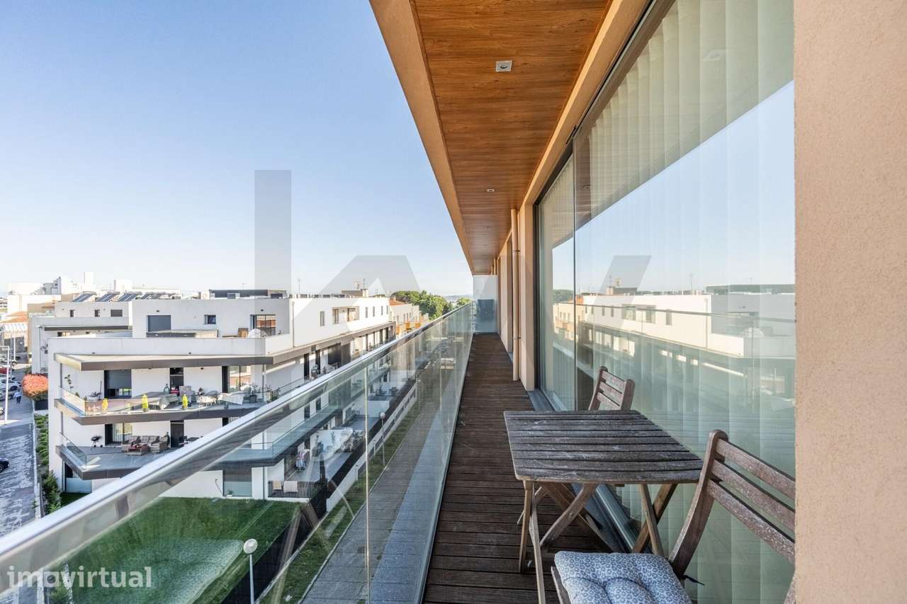 ✨Apartamento T2 com Varanda e Garagem em Leça do Balio - Grande imagem: 3/29