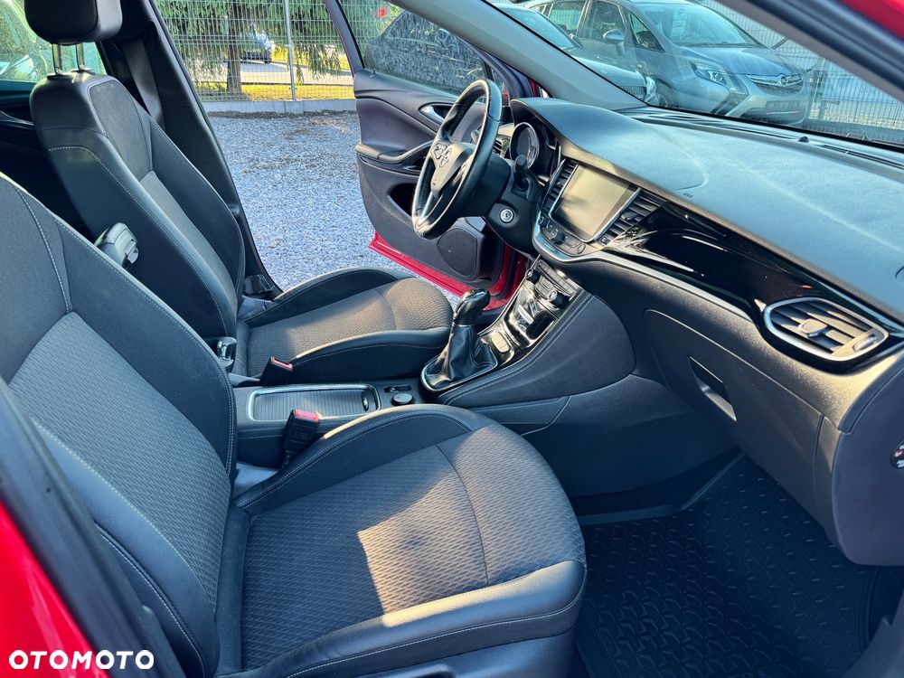 Opel Astra 1.4 Turbo Innovation - 10