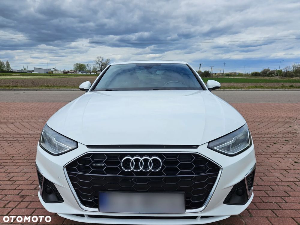 Audi A4 Limousine - 2