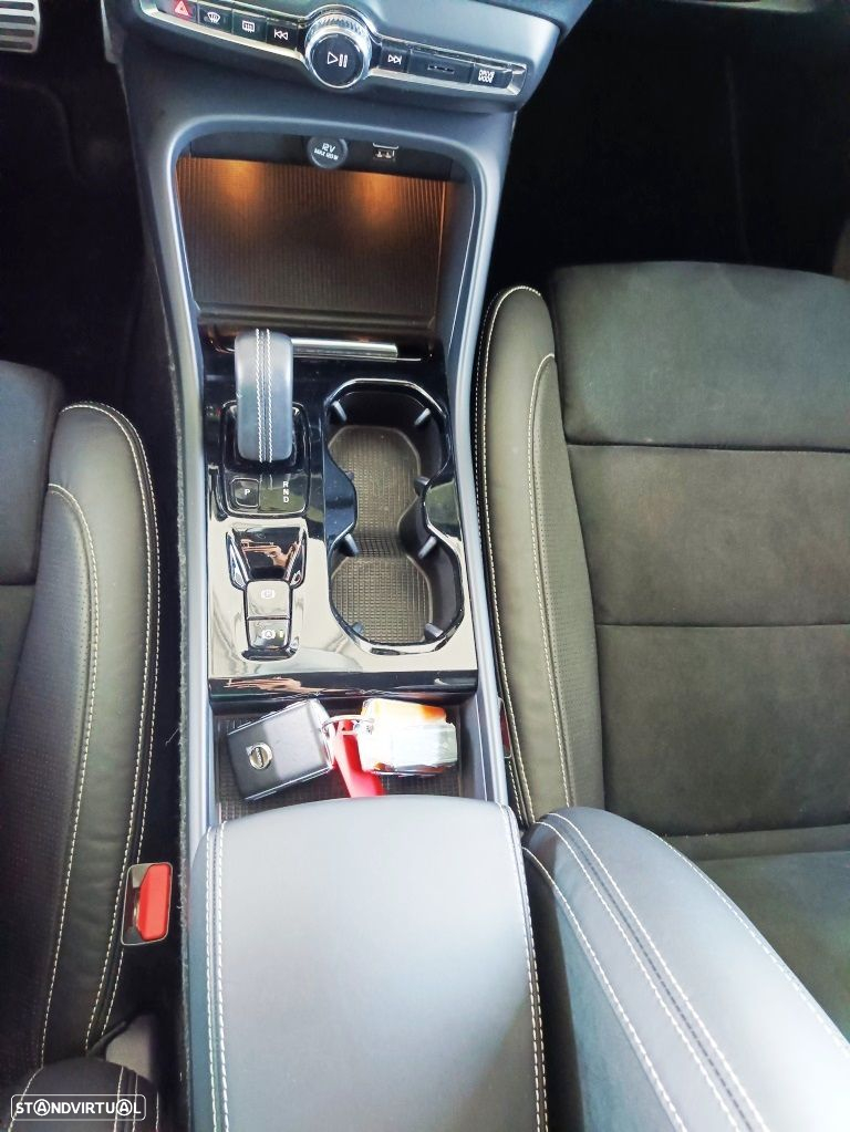 Volvo XC 40 1.5 T5 PHEV R-Design - 35