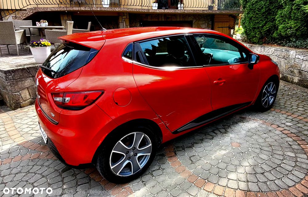 Renault Clio 0.9 Energy TCe Intens+ - 12
