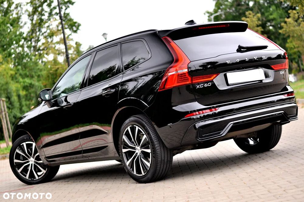 Volvo XC 60 B4 D Geartronic RDesign - 11