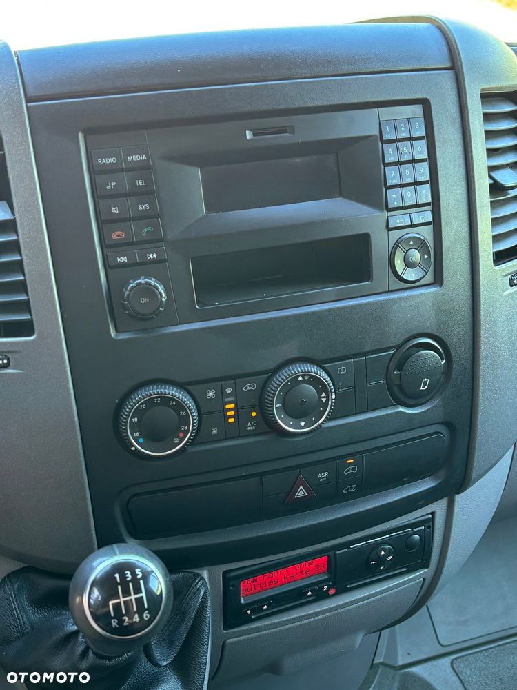 Volkswagen Crafter - 15