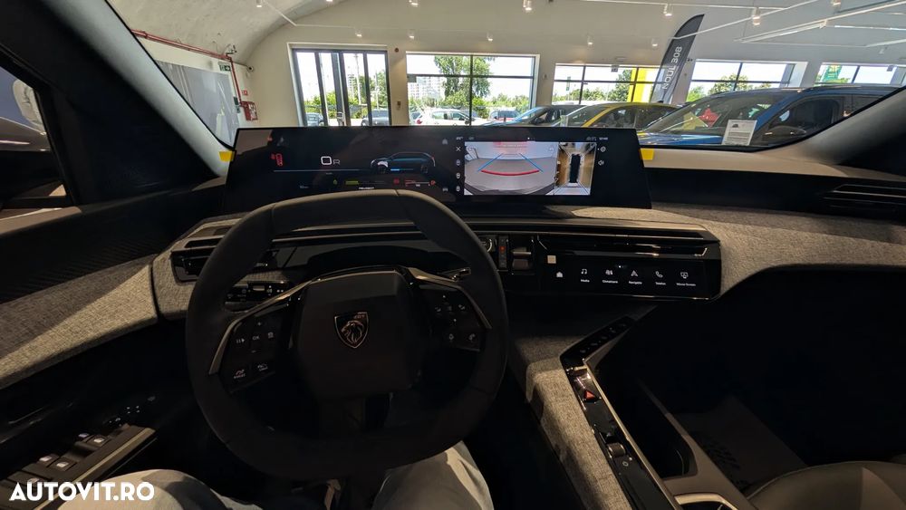 Peugeot 5008 1.2L 136 CP e-DCS6 MHEV Allure - 7