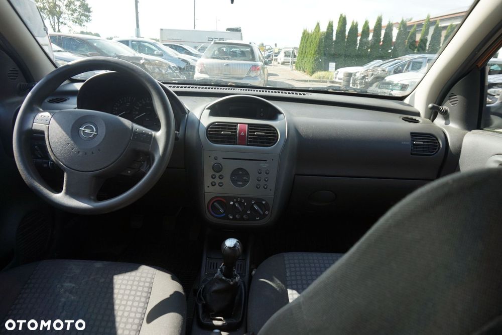 OPEL CORSA C III 5D HB 2003 Z40E 1.4 16V Z14XEP 90KM F13 374 ZŁOTY na części - 10