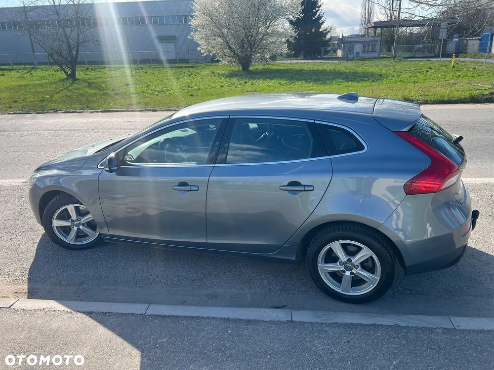 Volvo V40 D4 Summum - 6