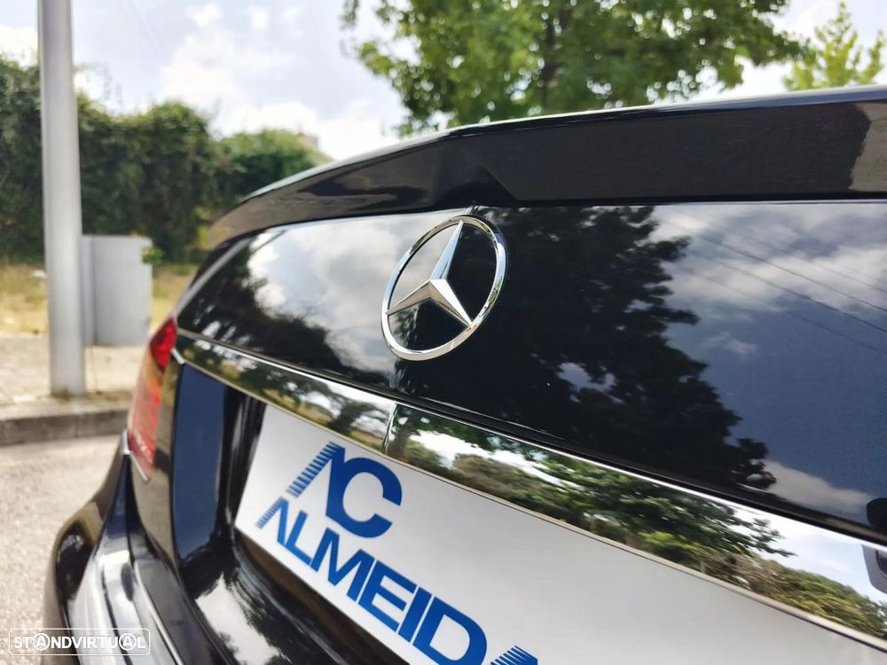 Mercedes-Benz E 220 CDI DPF BlueEFFICIENCY 7G-TRONIC Avantgarde - 16