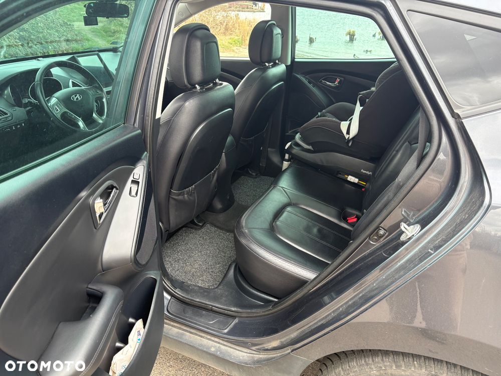 Hyundai ix35 2.0 CRDi 4WD Automatik Premium - 10