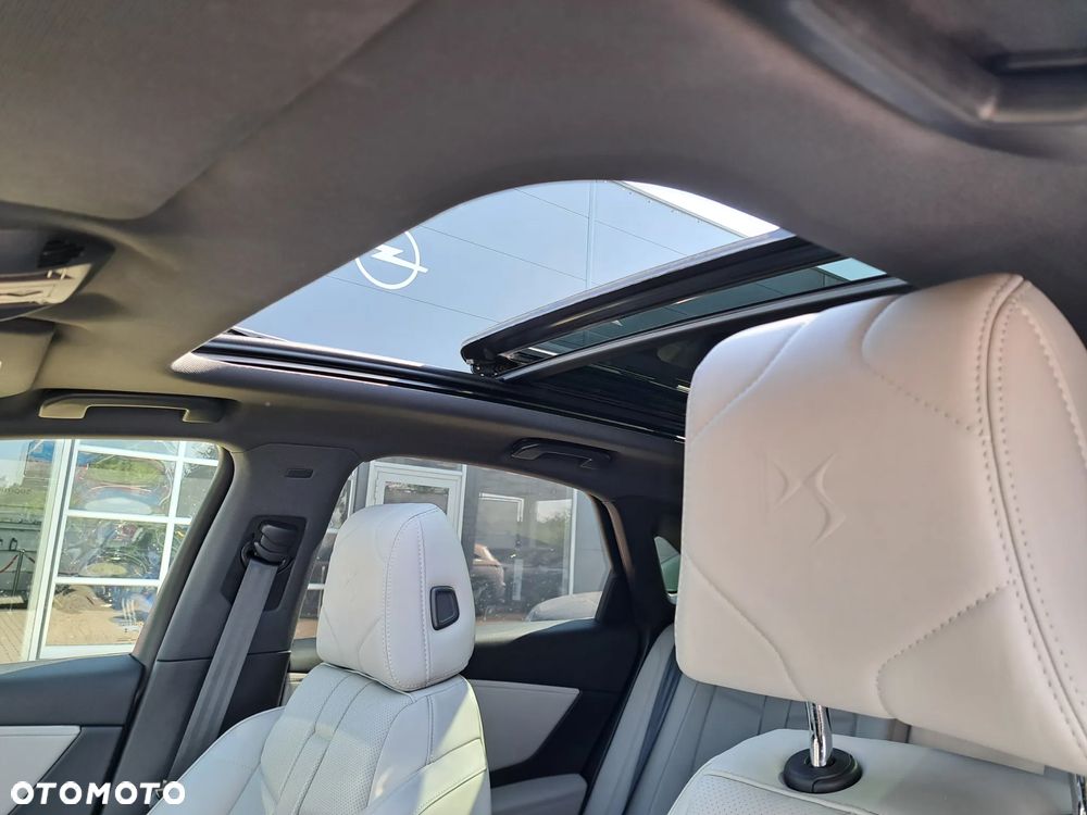 DS Automobiles DS 7 Crossback 1.6 E-Tense 4x4 So Chic - 16