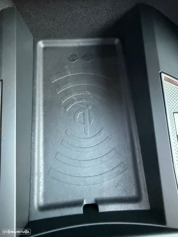 DS DS3 Crossback E-TENSE PERFORMANCE LINE + - 13