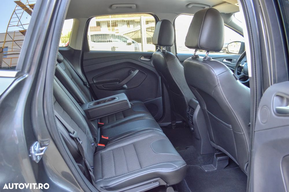 Ford Kuga 2.0 TDCi 4x4 Aut. Titanium - 21