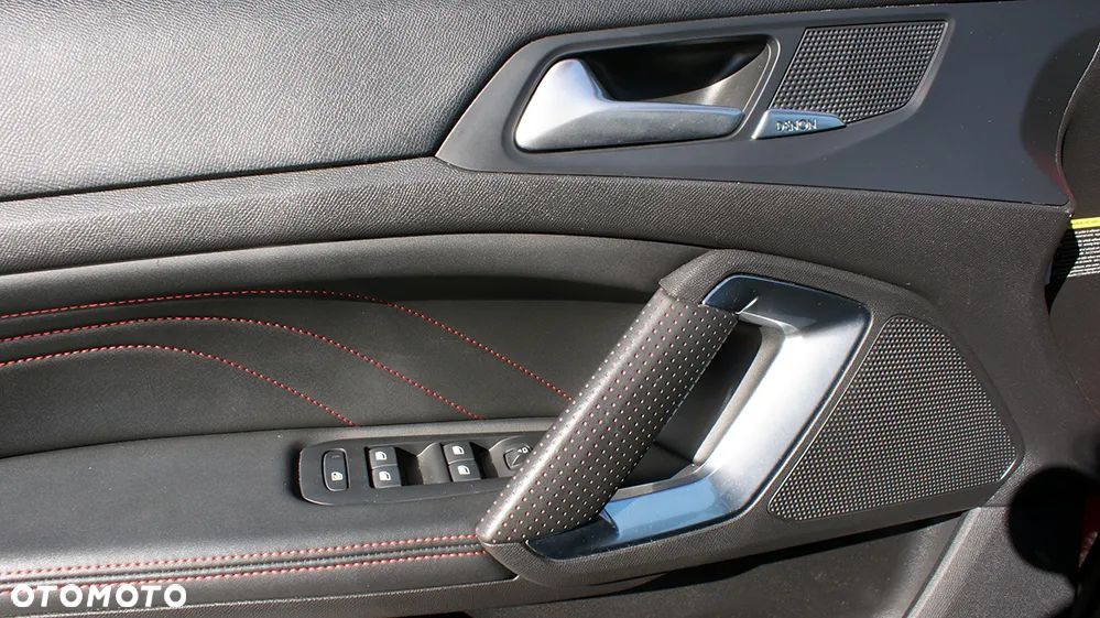 Peugeot 308 1.2 PureTech GPF GT S&S EAT8 - 24
