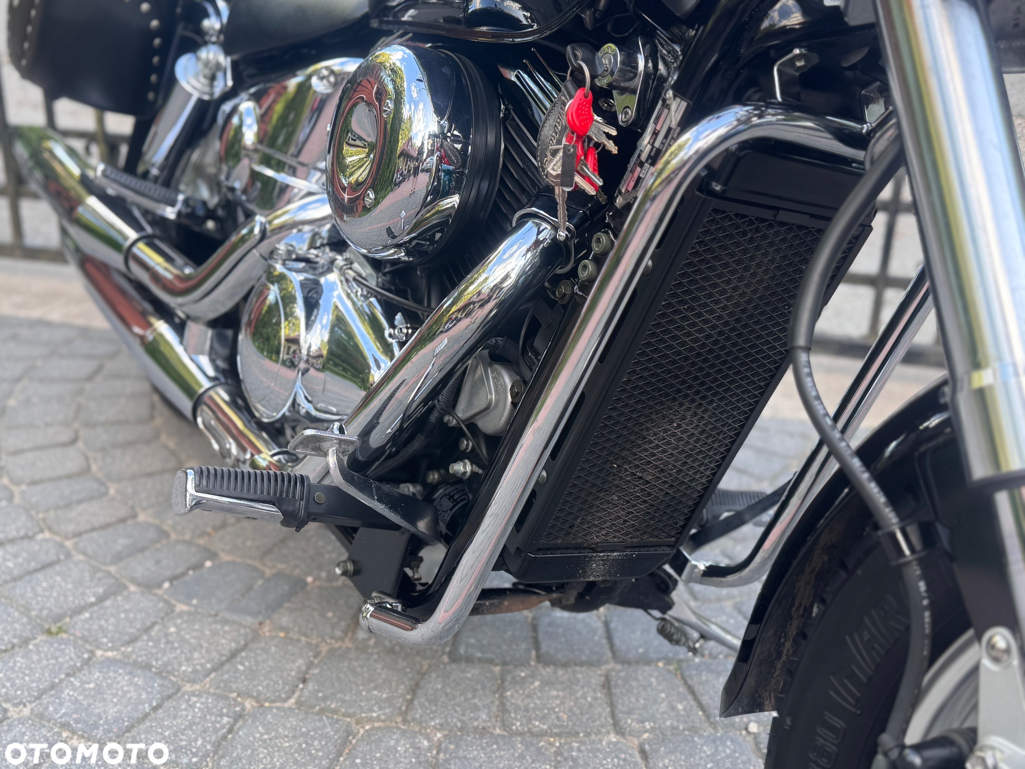 Suzuki VZ - 28