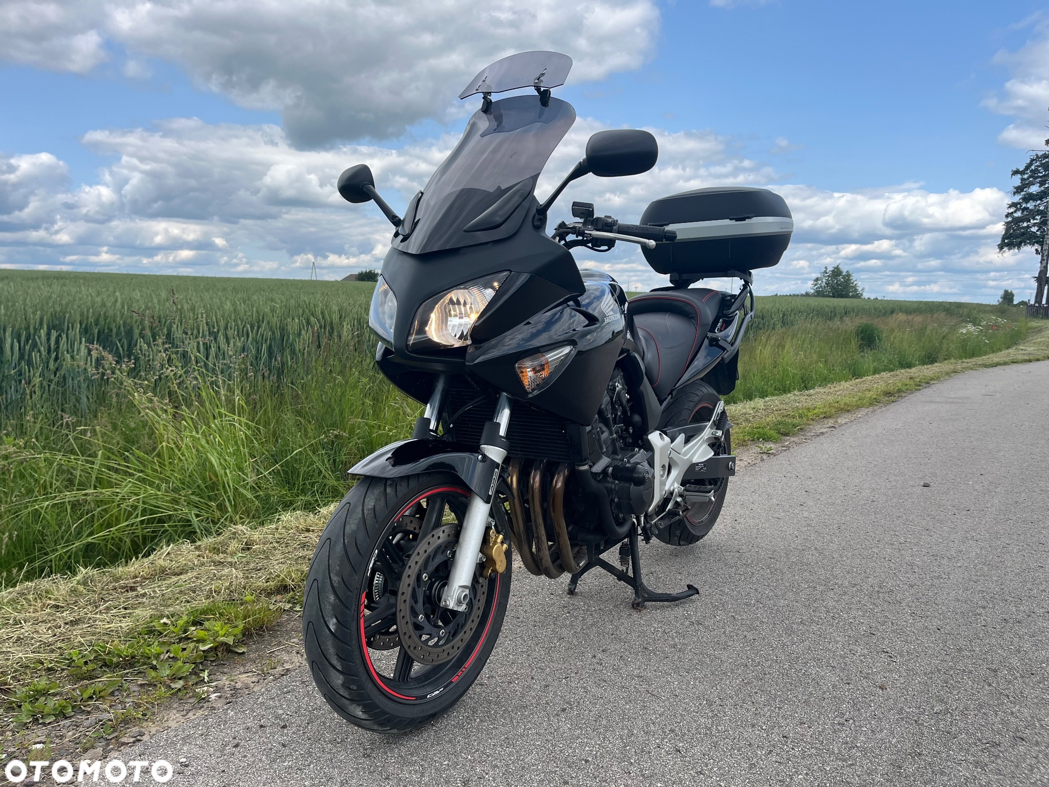Honda CBF - 4