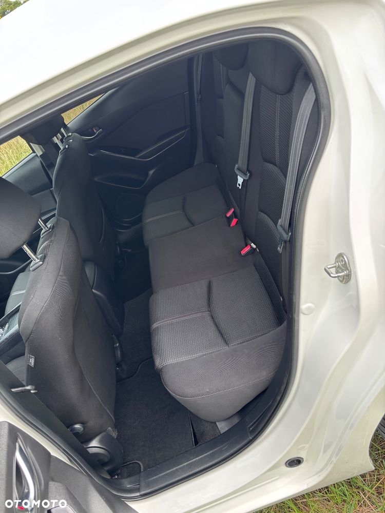 Mazda 3 SKYACTIV-G 120 Automatik Center-Line - 23