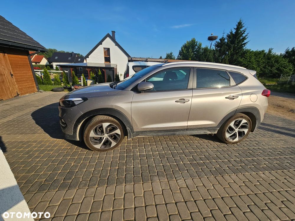 Hyundai Tucson 1.7 CRDI BlueDrive Comfort 2WD DCT - 1
