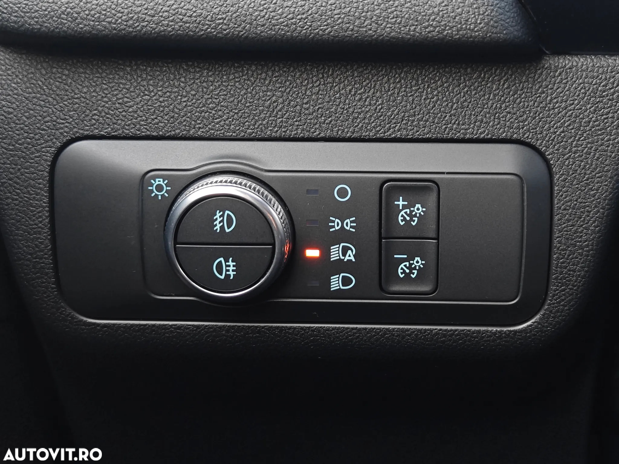 Ford Kuga 2.0 EcoBlue 4x4 Aut. ST-LINE X - 22