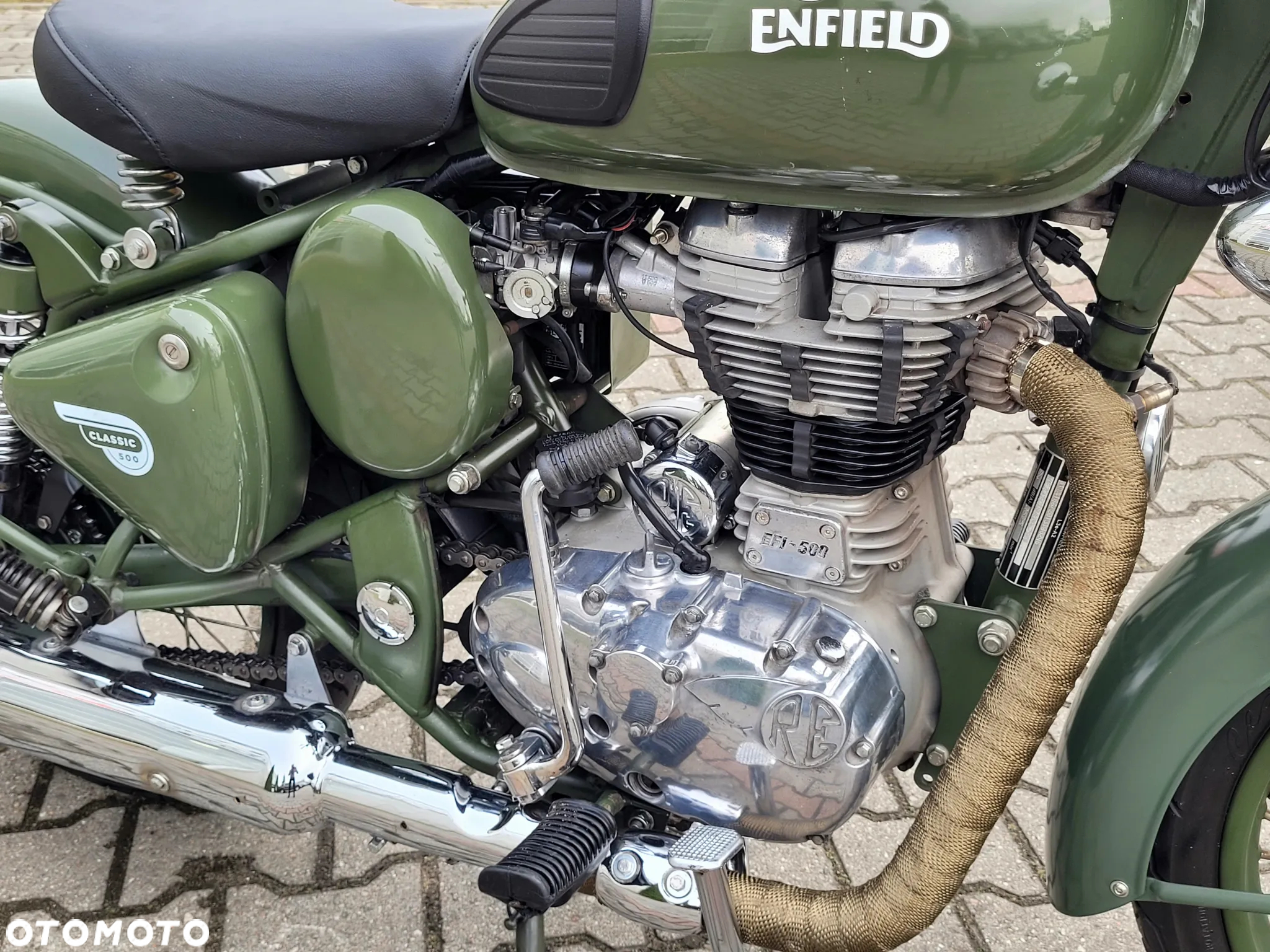 Royal Enfield Classic - 15