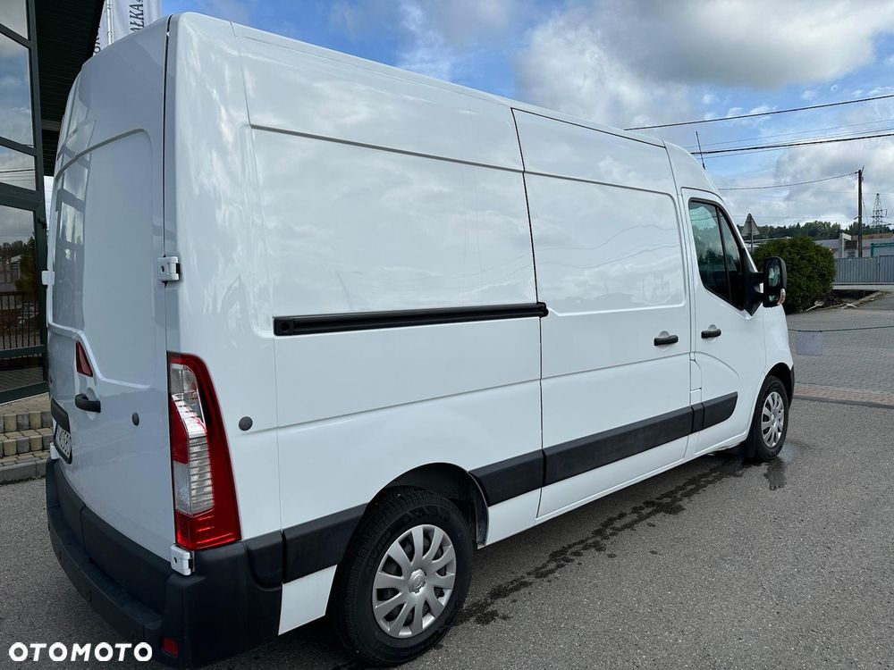 Nissan NV400 - 6