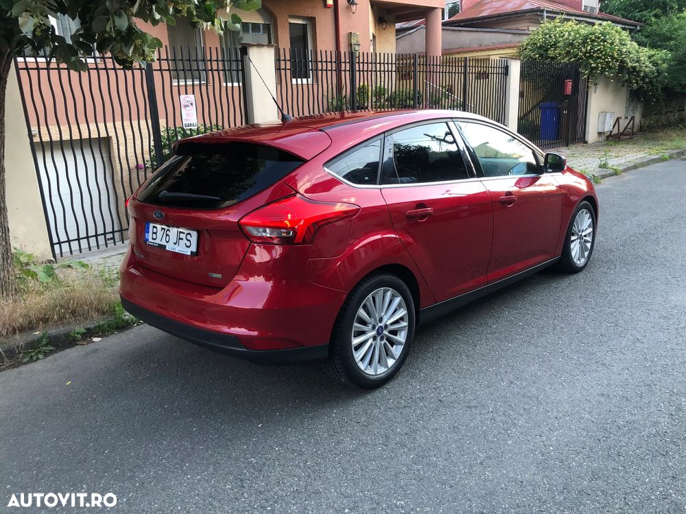 Ford Focus 1.0 EcoBoost Titanium - 3
