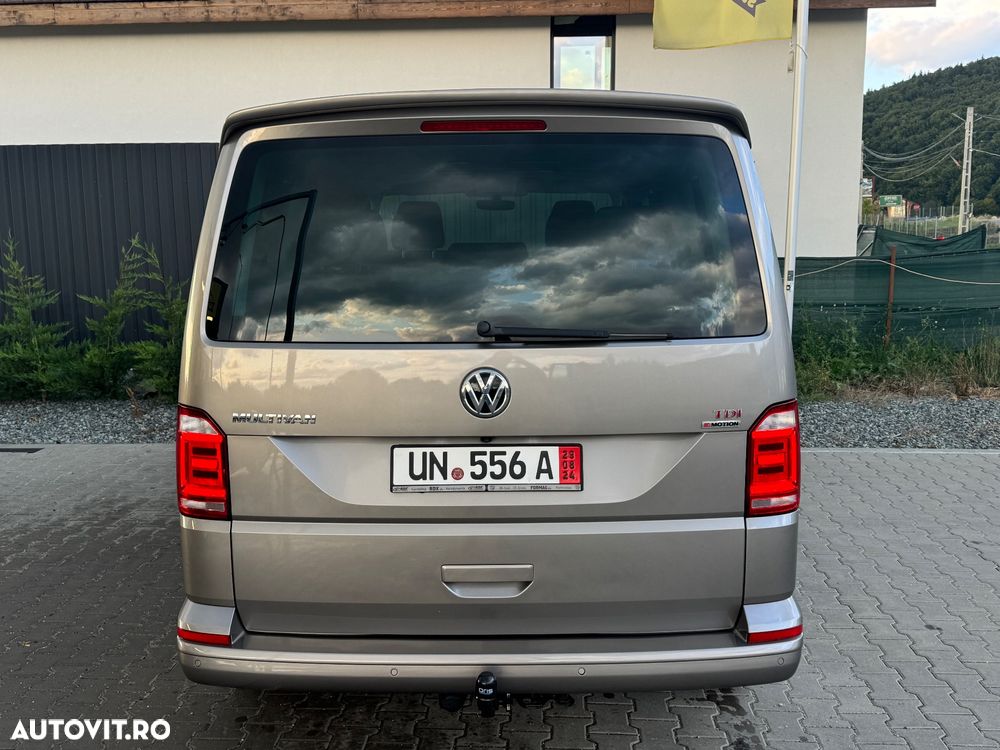 Volkswagen Multivan - 10