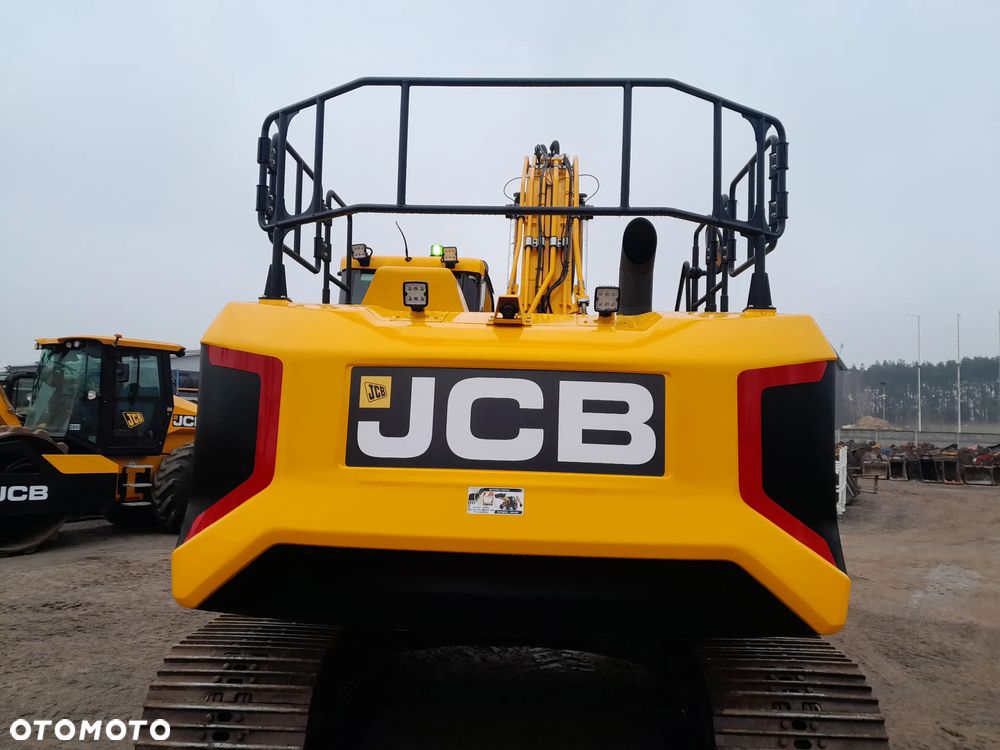 JCB 220x js220 - 12