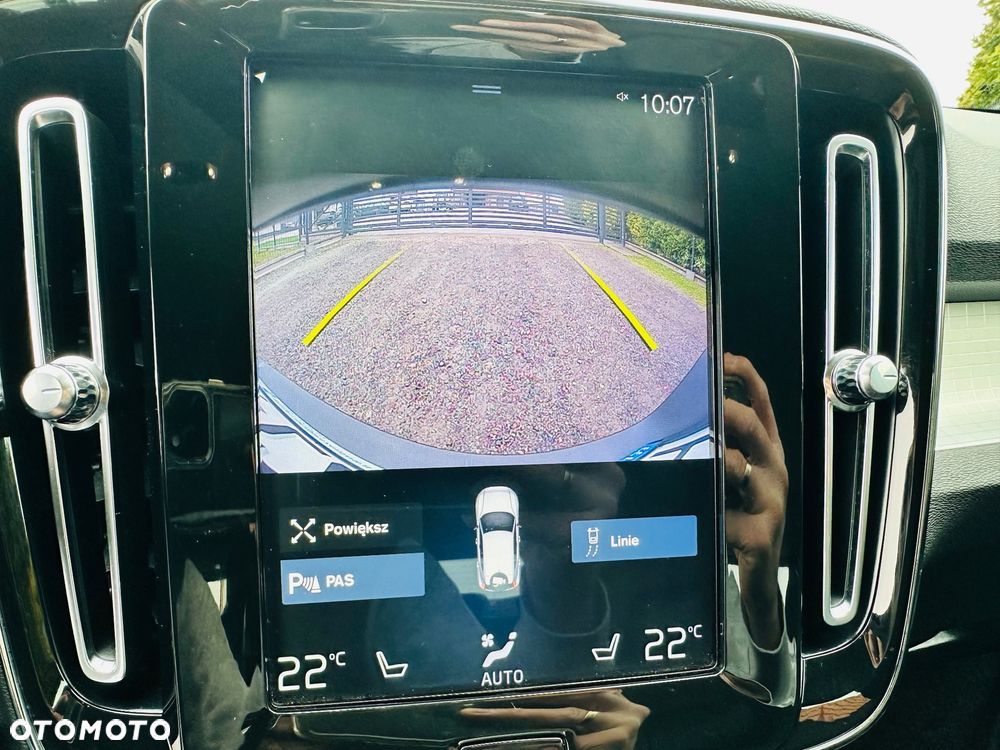 Volvo XC 40 D4 AWD - 23