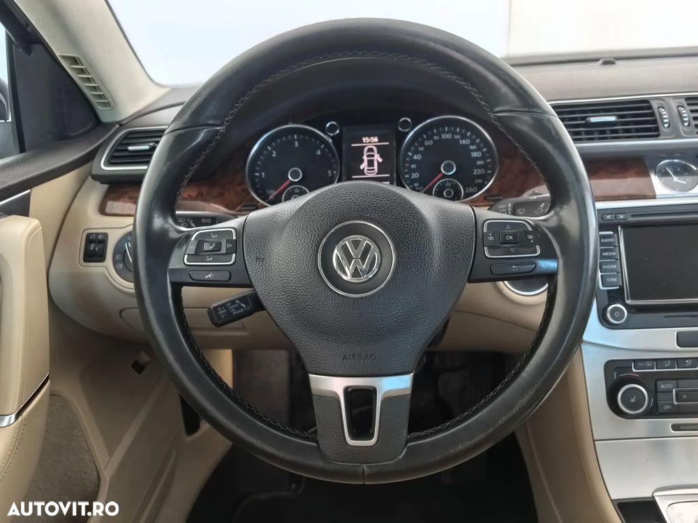 Volkswagen Passat 2.0 TDI BlueMotion Tehnology Highline DSG - 14