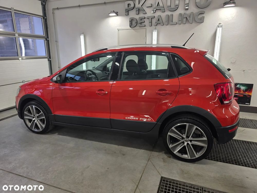 Volkswagen Polo Cross 1.4 16V - 11