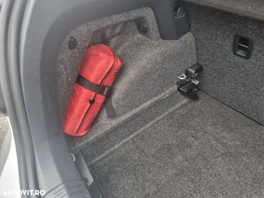 Volkswagen Polo 1.4 Style - 17