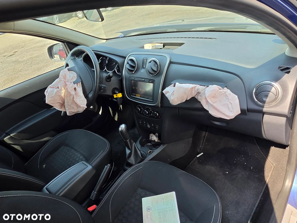 Dacia Logan dCi 90 Celebration - 8