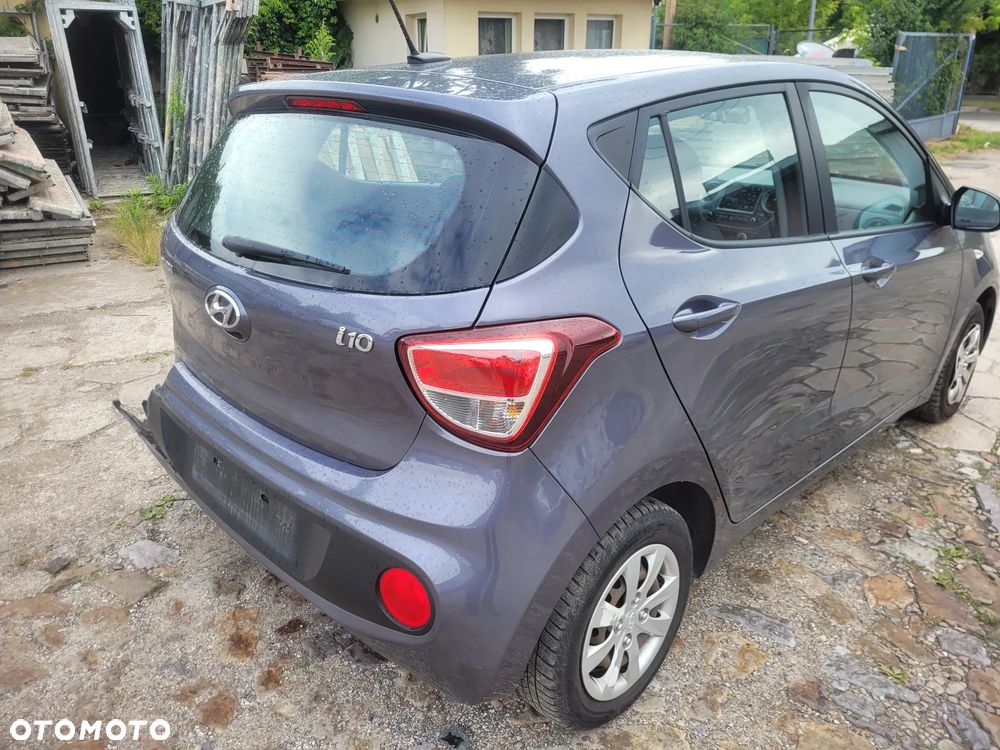 Hyundai i10 1.0 YES Gold - 16