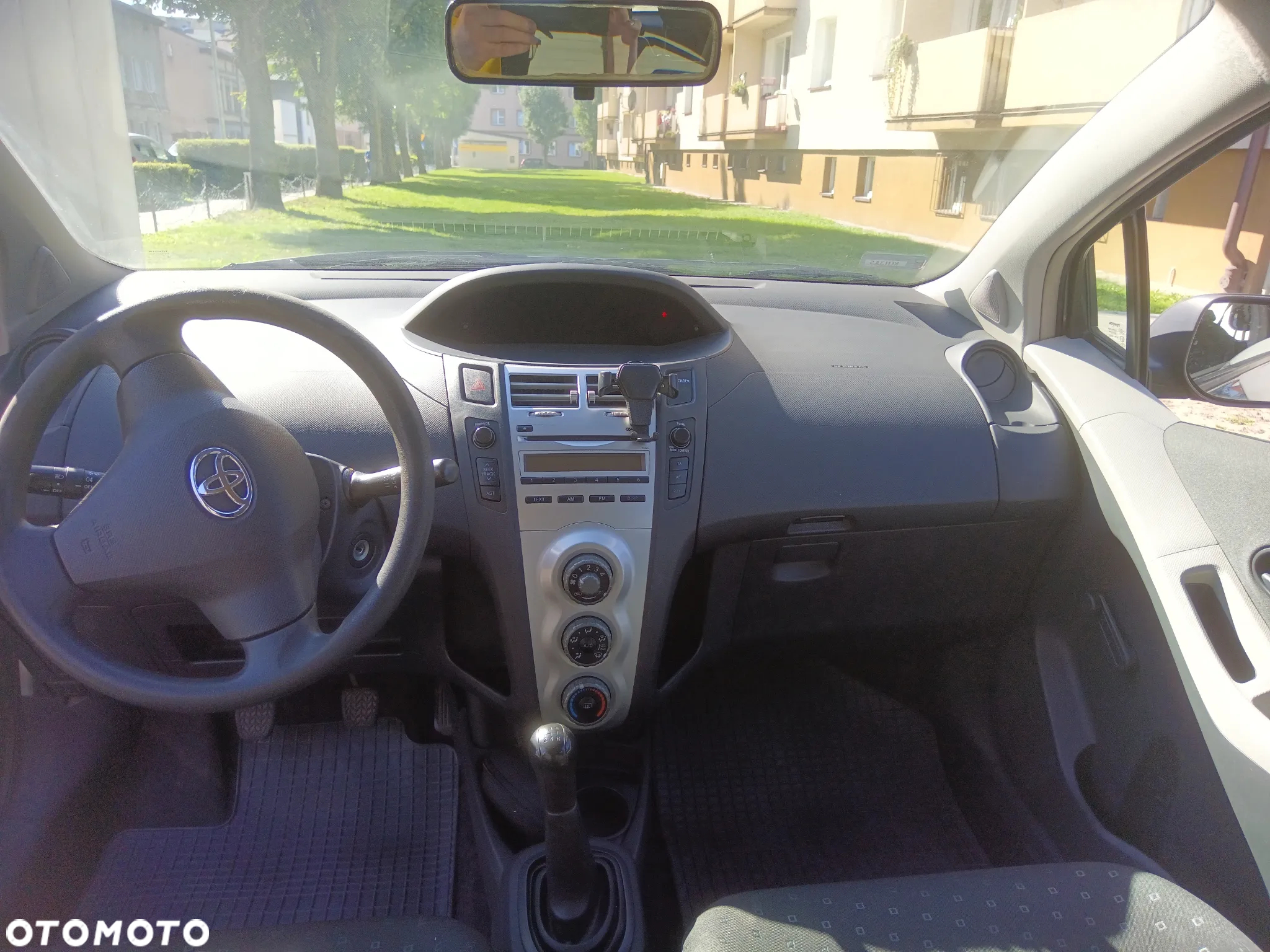 Toyota Yaris 1.3 Luna - 9