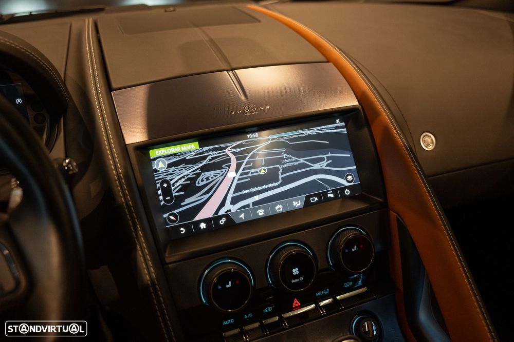 Jaguar F-Type - 26