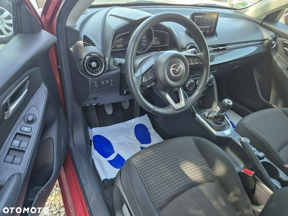 Mazda 2 - 13