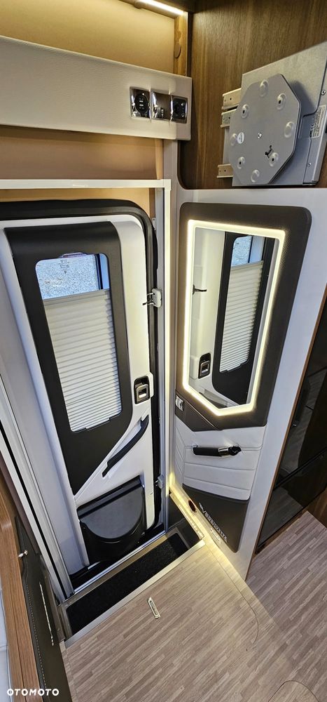 Mobilvetta K-YACHT MH86 TEKNO LINE AL-KO PREMIUM AUTOMAT 180HP MY2026 - 12